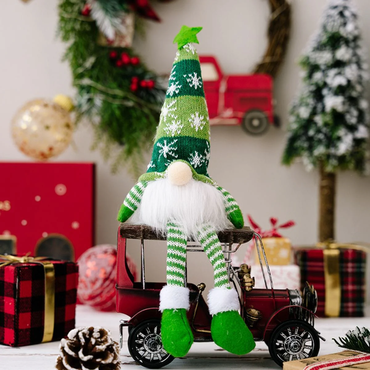 Assorted 2-Piece Light-Up Faceless Gnomes - Image 8