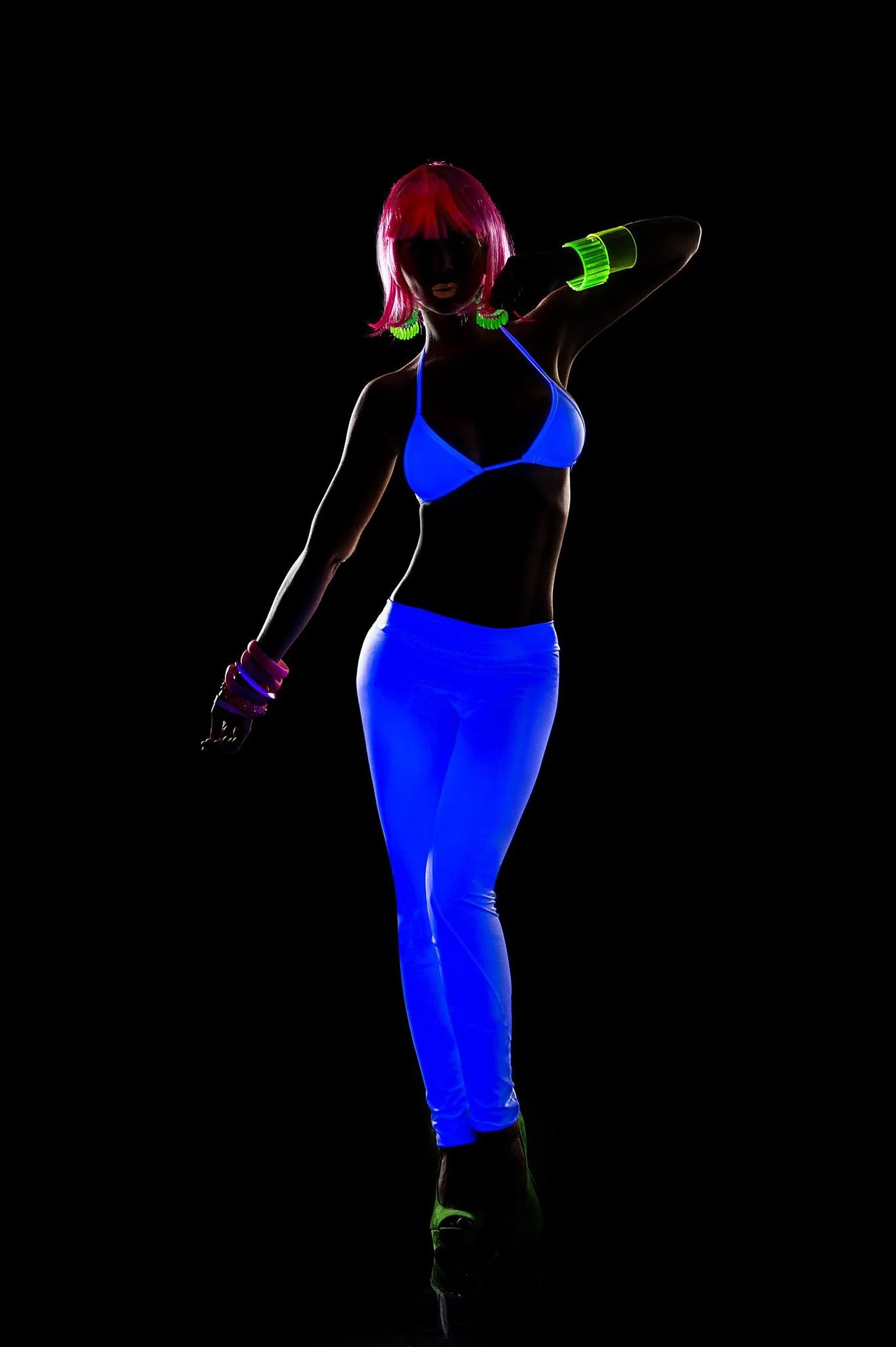 Hot Green Glossy Wet Look Mid Rise Leggings - Image 4