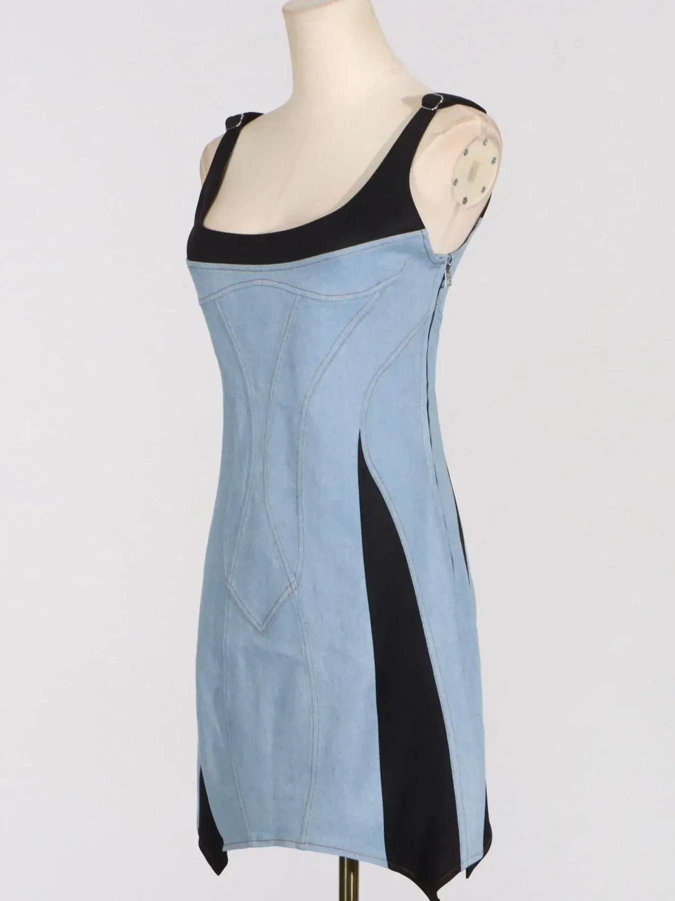 Fitted Blue Jean Contrast Adjustable Strap Denim Dress - Image 5